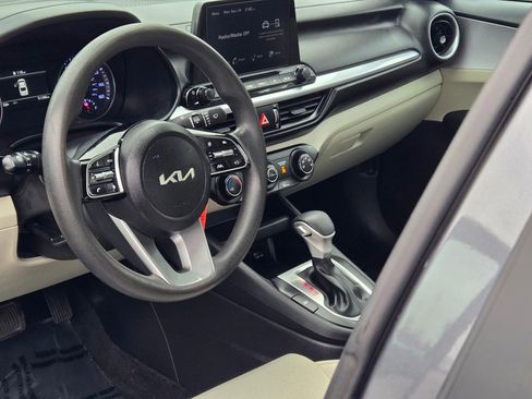 Used 2023 Kia Forte LXS image 21