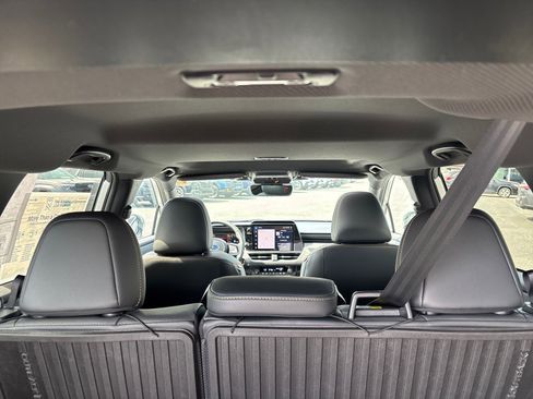 New 2026 Subaru Outback Wilderness AWD/4WD image 54