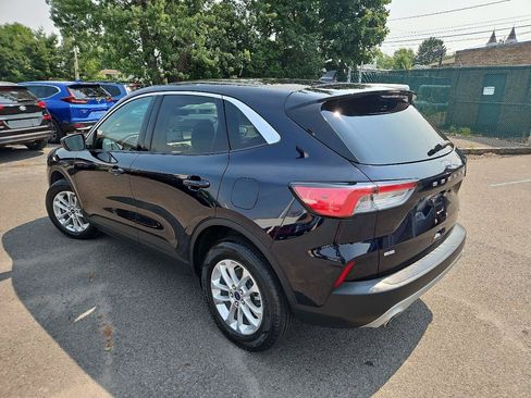 Used 2021 Ford Escape SE w/ Convenience Package AWD/4WD image 5