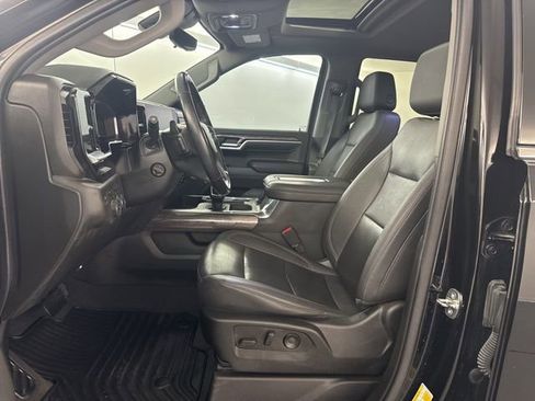 Used 2022 Chevrolet Silverado 1500 LTZ w/ Technology Package image 29