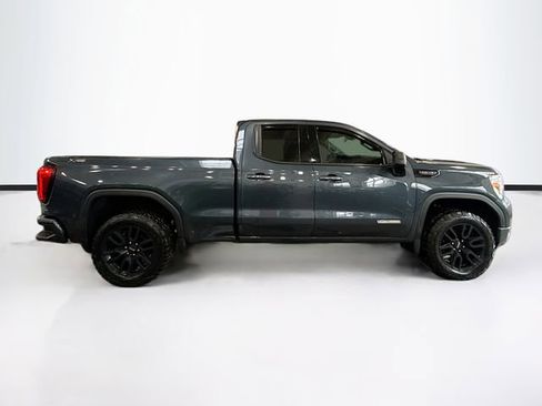 Used 2020 GMC Sierra 1500 Elevation w/ Elevation Value Package image 5