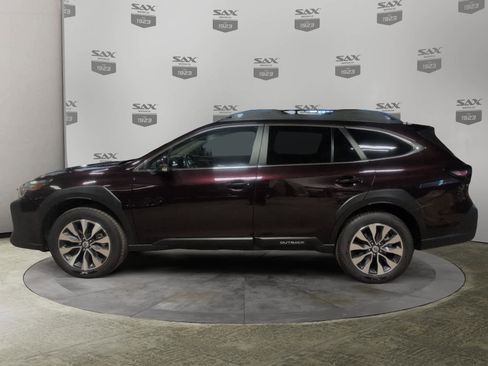 Used 2025 Subaru Outback Limited AWD/4WD image 2