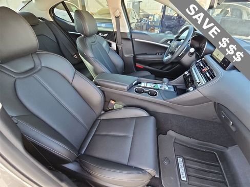 Used 2026 Genesis G70 2.5T image 18