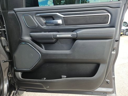 Used 2024 RAM 1500 Laramie AWD/4WD image 29
