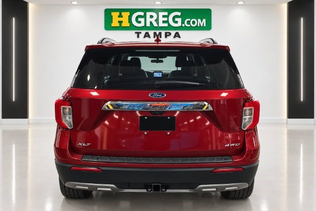 Used 2023 Ford Explorer XLT w/ Equipment Group 202A AWD/4WD image 8