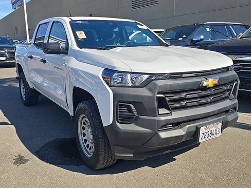 Used 2023 Chevrolet Colorado W/T image 1
