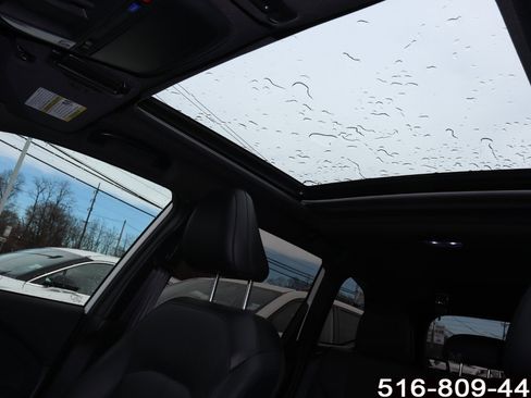 Used 2025 Subaru Forester Limited image 11