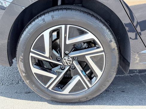 Used 2024 Volkswagen Jetta SEL FWD image 35