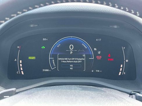 Used 2025 Toyota Camry SE FWD image 27