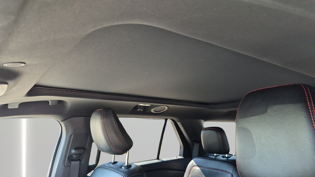 Used 2022 Ford Explorer ST-Line RWD image 20