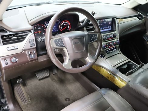 Used 2016 GMC Yukon Denali w/ Open Road Package image 14