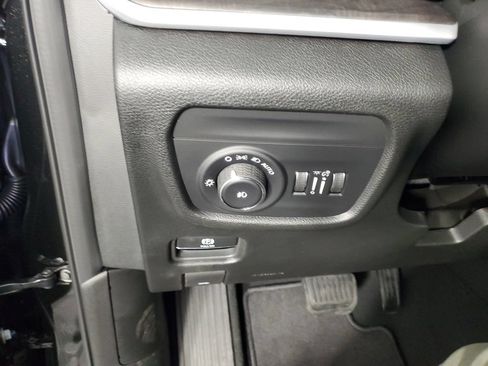 New 2026 Jeep Grand Cherokee L Limited AWD/4WD image 26