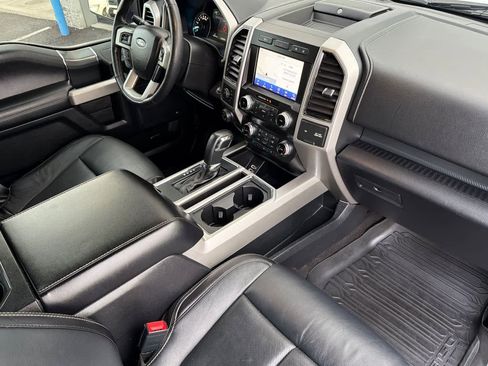 Used 2020 Ford F150 Lariat w/ Equipment Group 502A Luxury image 17