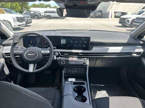 New 2026 Hyundai Sonata SEL FWD image 6