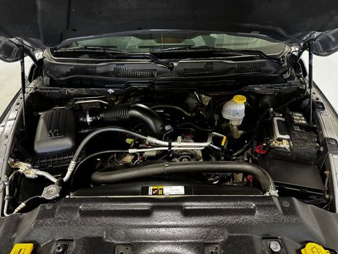 Used 2022 RAM 1500 Classic Warlock AWD/4WD image 11