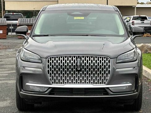 Used 2025 Lincoln Corsair FWD w/ Rear Removable Package Tray image 6