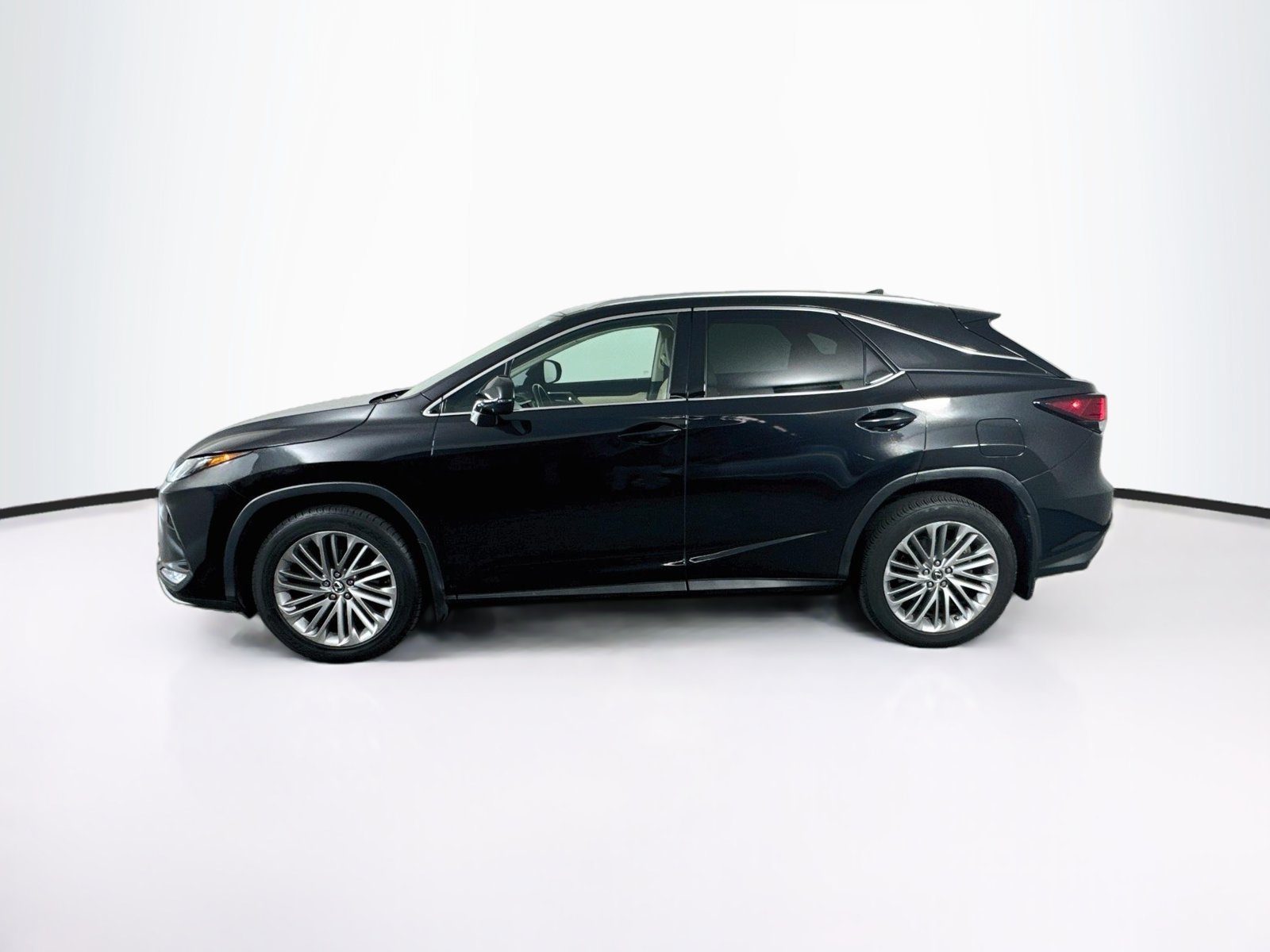 Used 2022 Lexus RX 350 AWD w/ Luxury Package image 4