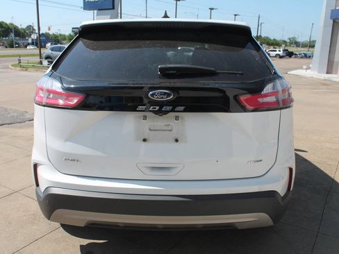 Used 2022 Ford Edge SEL w/ Convenience Package AWD/4WD image 5