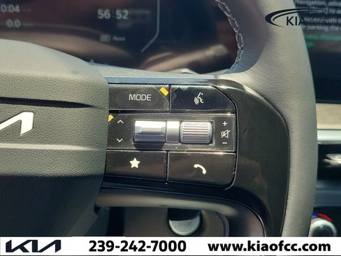 New 2026 Kia Sorento SX Prestige AWD/4WD image 25