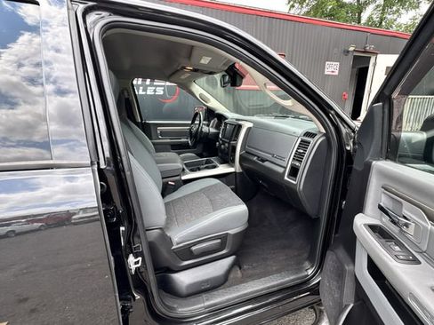 Used 2017 RAM 1500 Big Horn AWD/4WD image 17