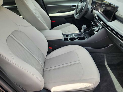 Certified 2025 Hyundai Sonata SE FWD image 14