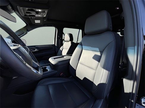 Certified 2023 Chevrolet Tahoe Z71 w/ Z71 Off-Road Package image 6