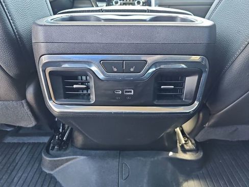 Used 2024 GMC Sierra 2500 Denali AWD/4WD image 21