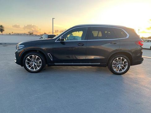 Certified 2022 BMW X5 xDrive40i w/ Parking Assistance Package image 23