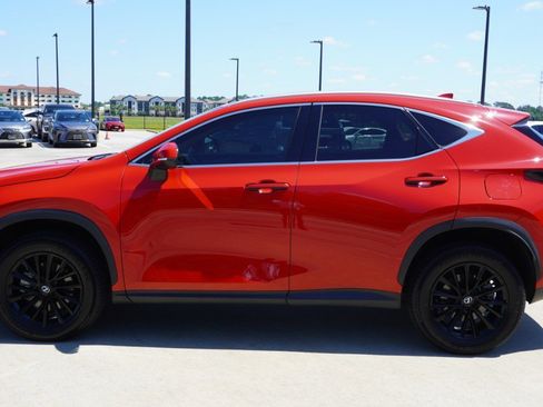 Used 2024 Lexus NX 250 FWD w/ Towing Package (2000 Lbs) image 6