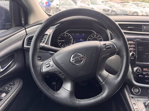 Used 2021 Nissan Murano SV FWD image 24