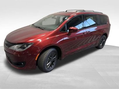 Used 2020 Chrysler Pacifica Touring-L