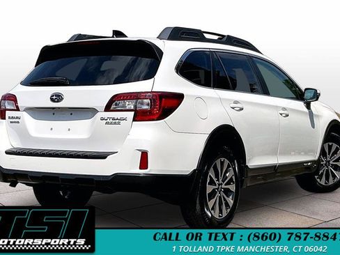 Used 2016 Subaru Outback 2.5i Limited AWD/4WD image 2