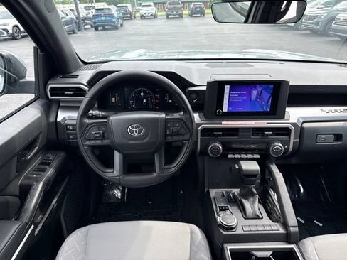 Used 2026 Toyota Tacoma SR5 AWD/4WD image 10