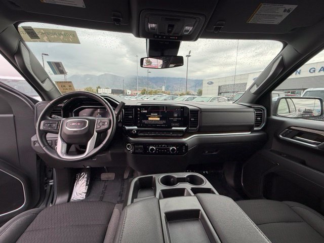 Used 2024 GMC Sierra 1500 SLE w/ Preferred Package AWD/4WD image 16