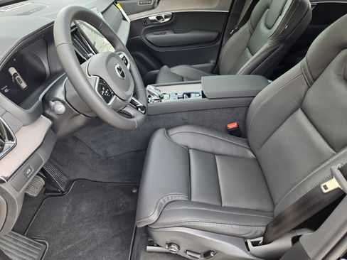 New 2026 Volvo XC90 B6 Ultra w/ Protection Package Premier image 16