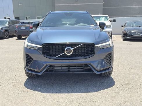 Certified 2022 Volvo XC60 T8 R-Design w/ Advanced Package AWD/4WD image 3