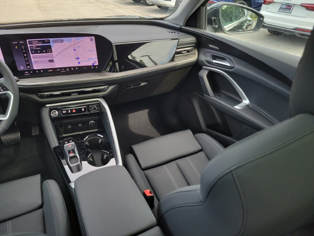 New 2026 Audi Q5 Premium AWD/4WD image 24