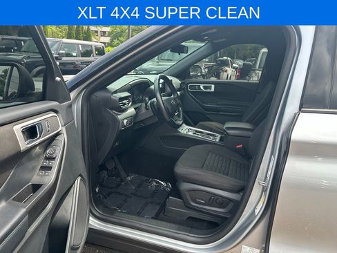 Certified 2020 Ford Explorer XLT w/ Class III Trailer Tow Package AWD/4WD image 13