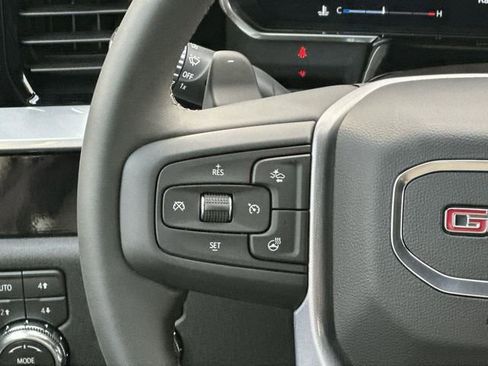 New 2026 GMC Sierra 1500 Elevation image 9