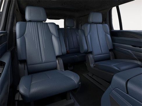 New 2025 Cadillac Escalade IQ Sport 2 w/ LPO, ONYX Package image 17