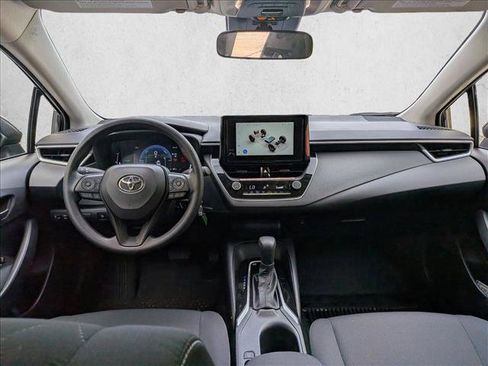Certified 2026 Toyota Corolla LE AWD/4WD image 18