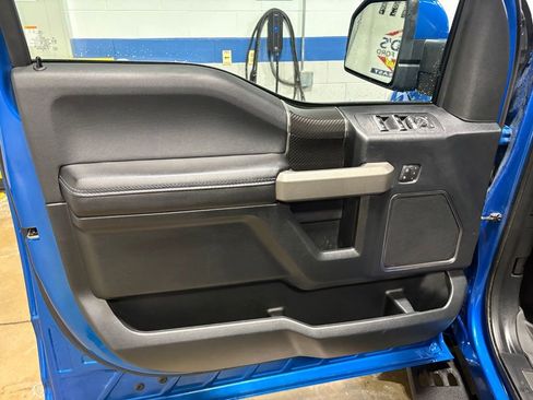 Used 2019 Ford F150 Raptor w/ Equipment Group 802A Luxury AWD/4WD image 23
