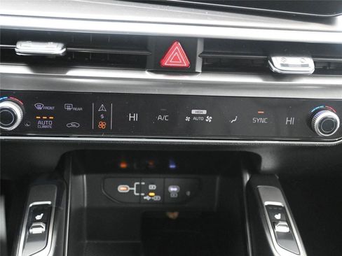 New 2026 Kia Sorento S image 7