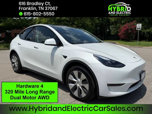 Used 2023 Tesla Model Y Long Range AWD/4WD image 1