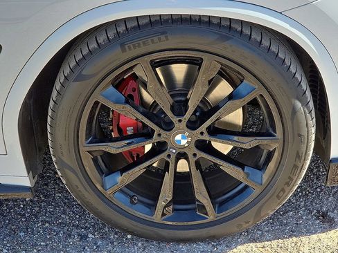 Used 2023 BMW X4 M40i w/ Shadowloine Package image 10