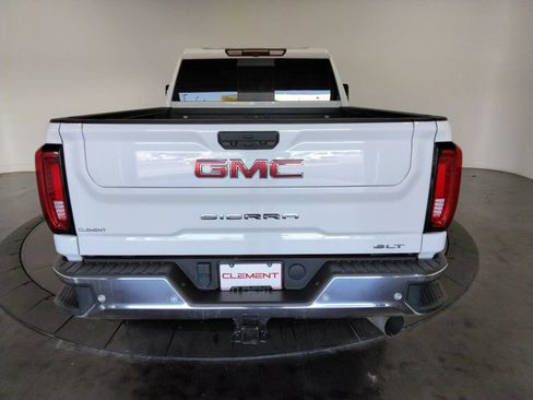 Used 2023 GMC Sierra 2500 SLT w/ SLT Premium Package image 7