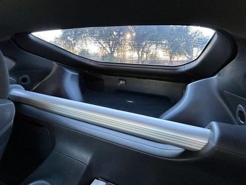 Used 2010 Nissan 370Z Touring w/ Sport Pkg image 28