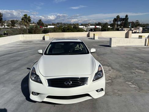 Used 2014 INFINITI Q60 Journey w/ Premium Package image 6