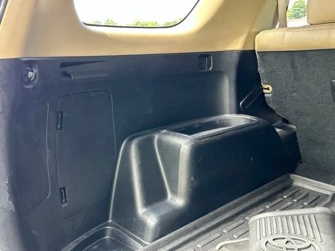 Used 2019 Toyota 4Runner Limited AWD/4WD image 48