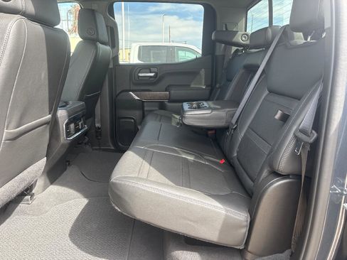 Used 2022 GMC Sierra 1500 Denali w/ Denali Reserve Package AWD/4WD image 38